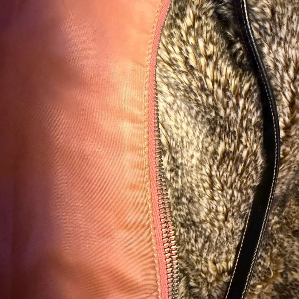 Prada Vintage Pink Nylon Bag Trimmed in Black Leather Used - Picture 15 of 16